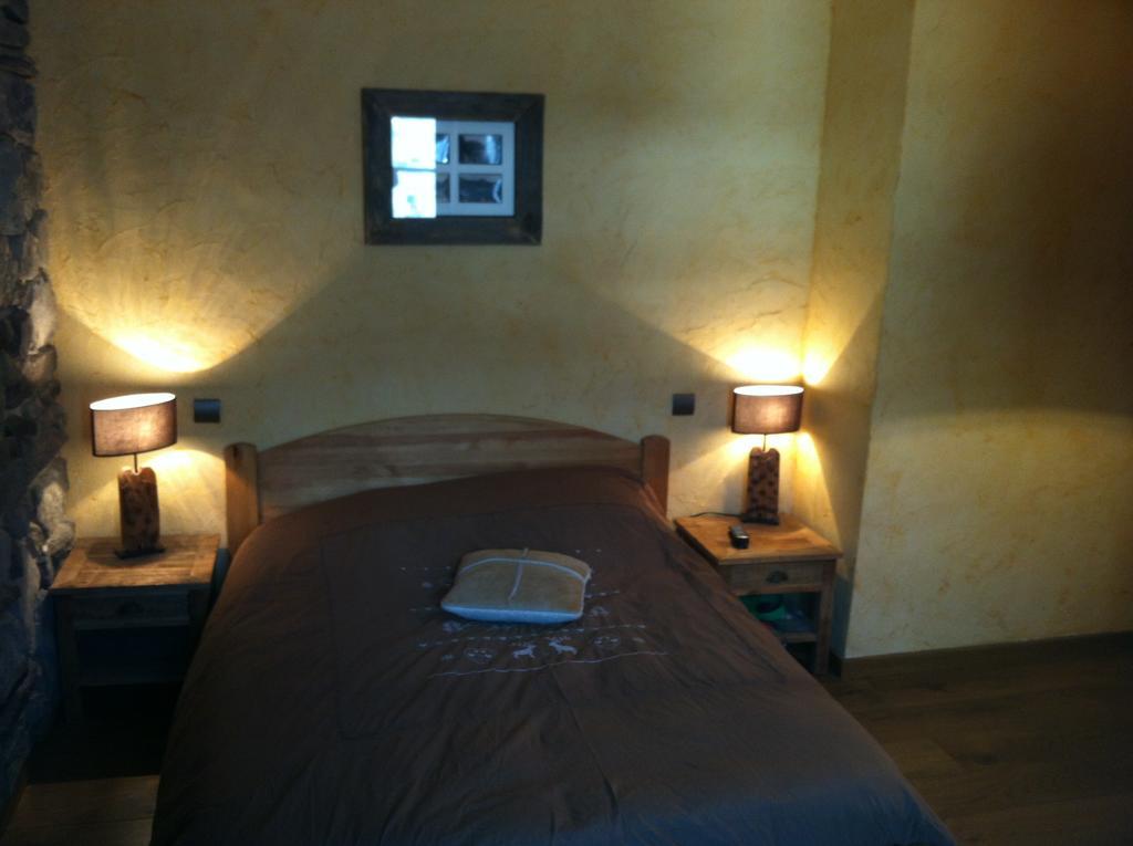 Au Chant Des Marmites Saint-Lary-Soulan Habitación foto
